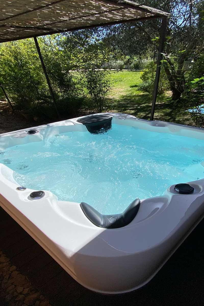 Villa Spacieuse Avec Terrasse Et Vue Mont Ventoux Entrechaux Zewnętrze zdjęcie