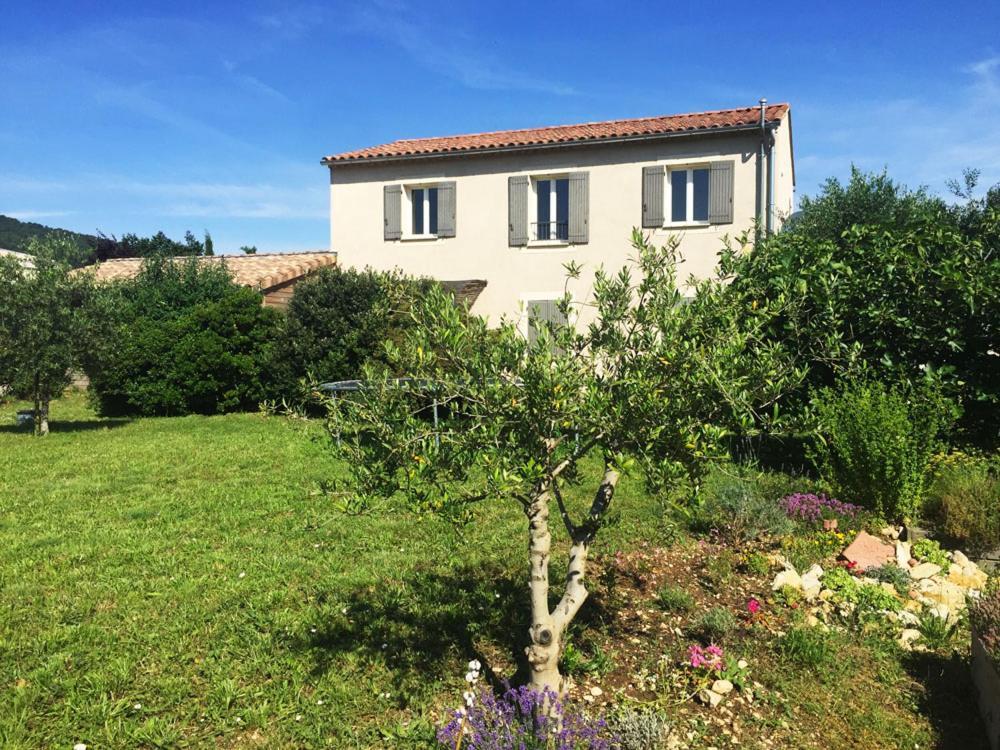 Villa Spacieuse Avec Terrasse Et Vue Mont Ventoux Entrechaux Zewnętrze zdjęcie